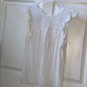 white lace top size medium